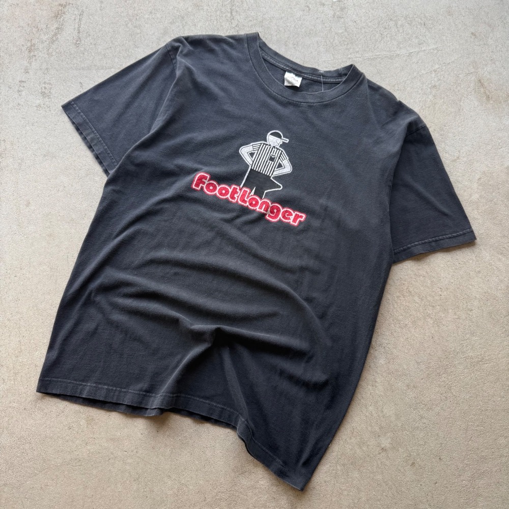Y2K Mens Cygnus FootLonger Parody Graphic T-Shirt Vintage Streetwear Large